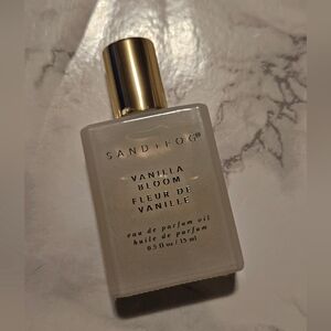 2/$45 - Sand + Fog - Vanilla Bloom 15ml